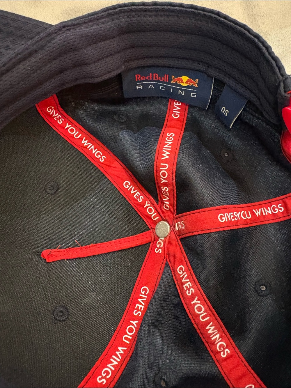 Red Bull Racing Formula 1 Injection Cap - Picture 4 of 6